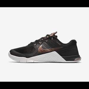 NIKE ROSE GOLD METCON women’s training sneaker